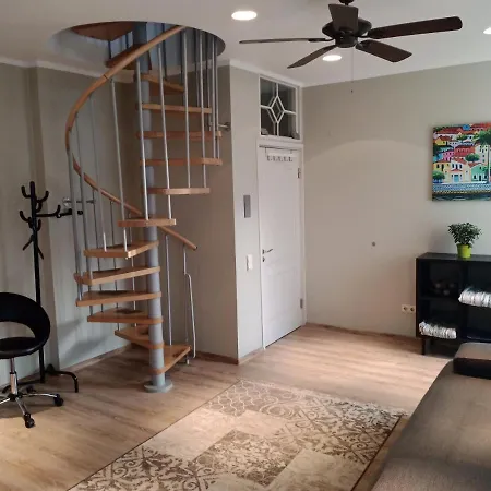 شقة Family Or Group In Center