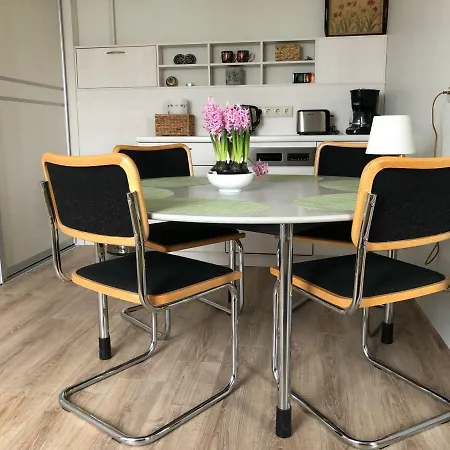 شقة Family Or Group In Center *